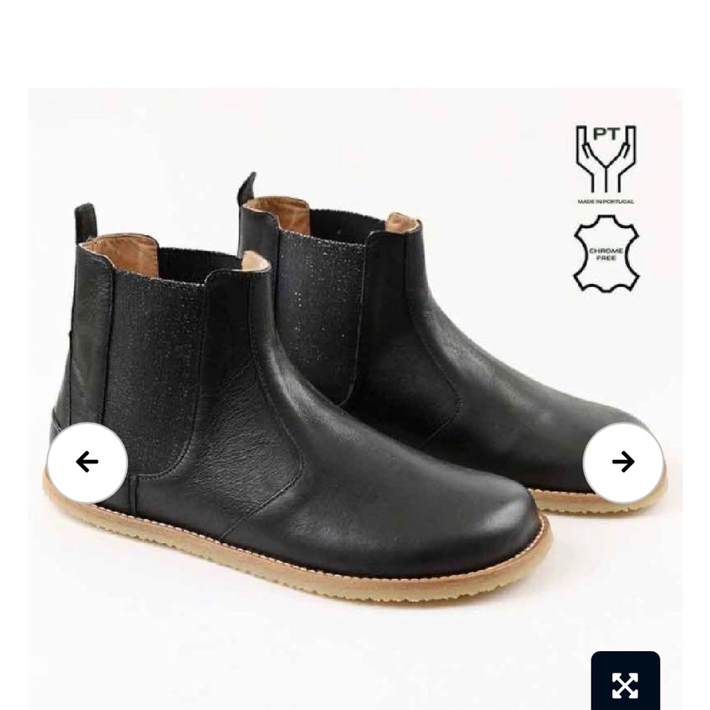 Brand new barefoot black Chelsea boots.